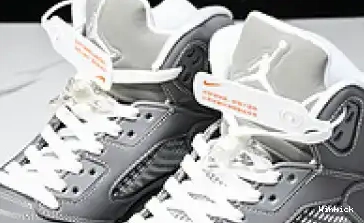 136027-005 5 'Wolf Grey' Retro Jordan 0530